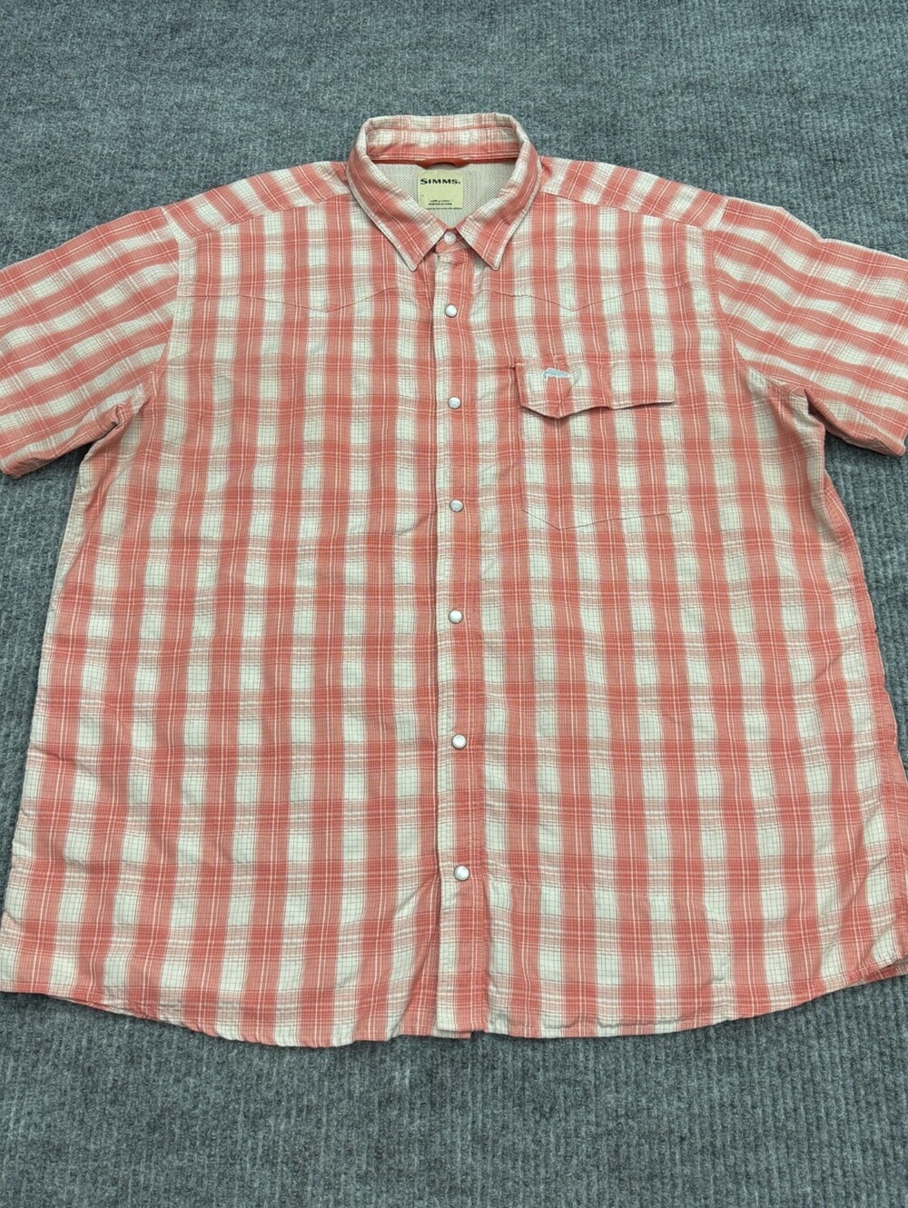 Simms Big Sky Pearl Snap Shirt Mens XL Coral Plaid Vented Fishing Short Sleeve